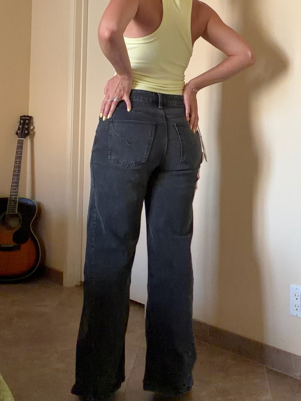 Black Wash Hudson Wide Leg Jeans Size 4 NWT - Picture 13 of 17